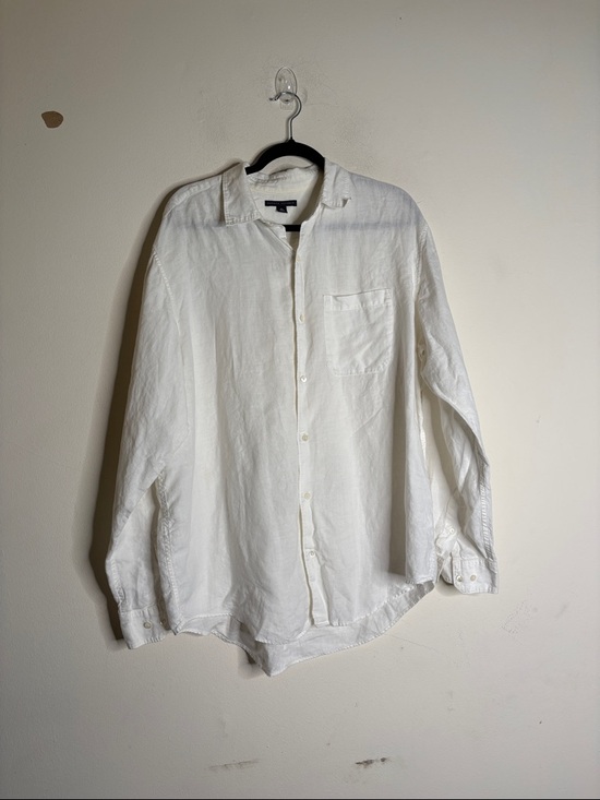 Banana Republic Other - Banana Republic White Linen Button-Up Shirt